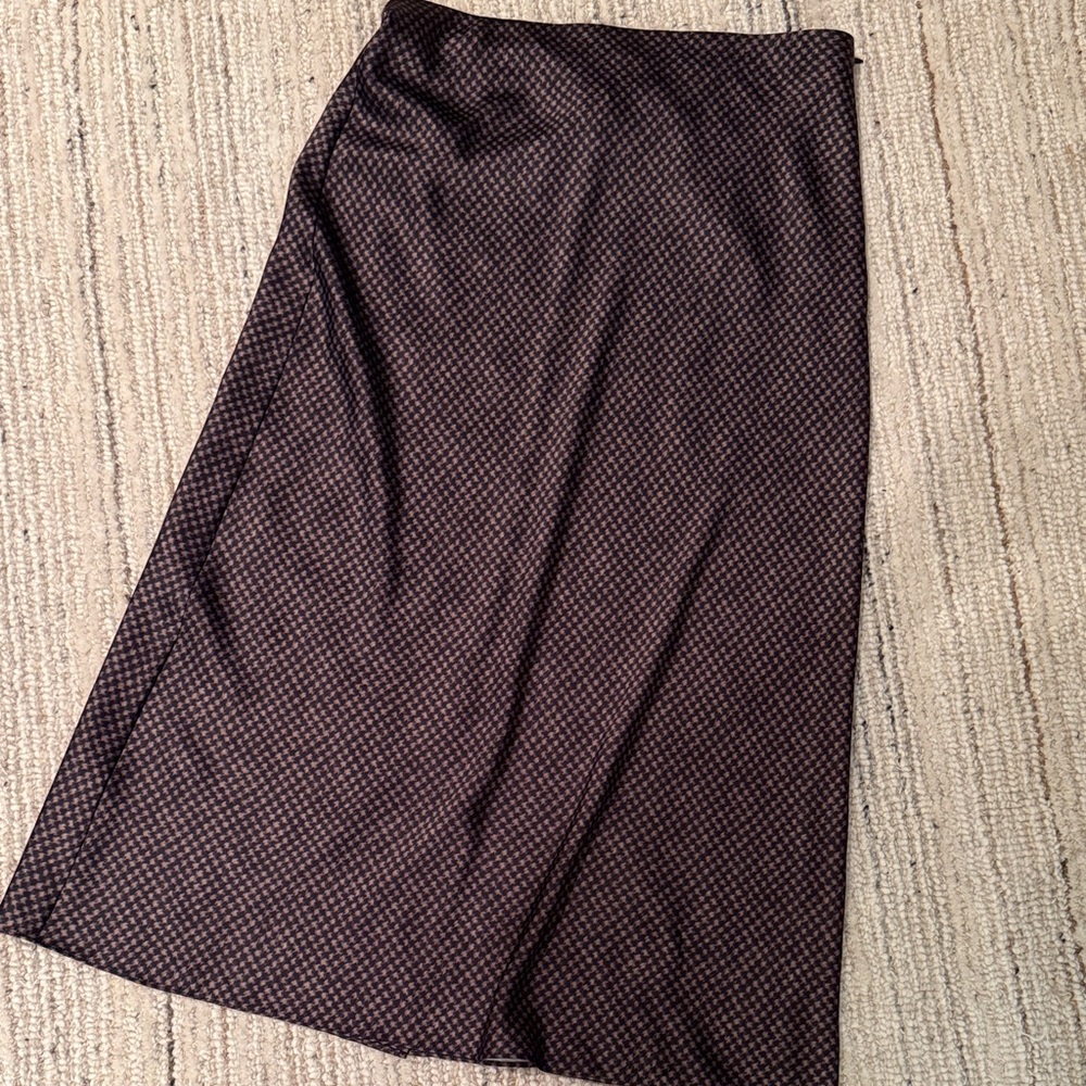 “Vince” Black and tan Maxi Skirt